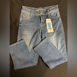 Blue Straight Leg Jeans with Subtle Fading